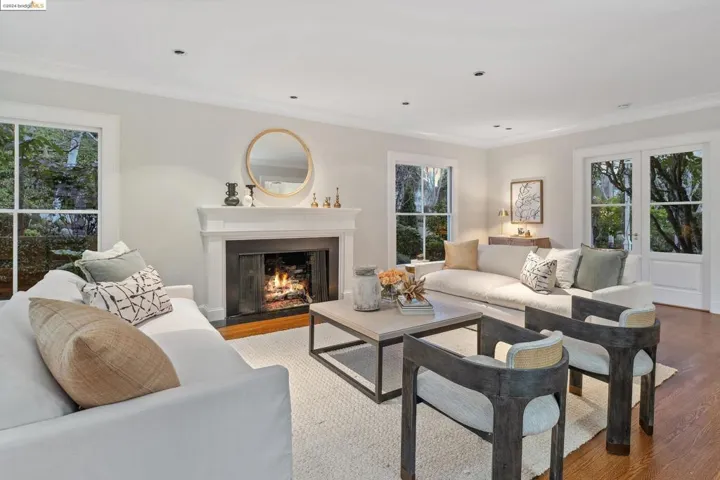 453 Wildwood Ave, Piedmont, California 94611-3819