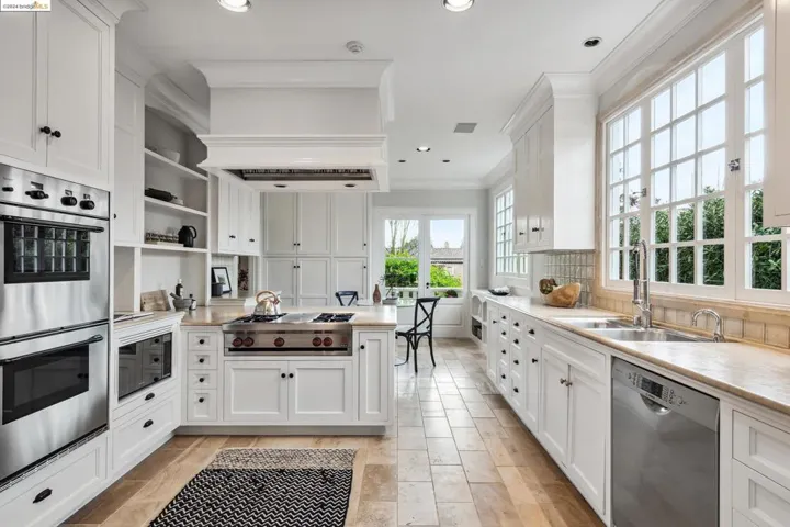 453 Wildwood Ave, Piedmont, California 94611-3819