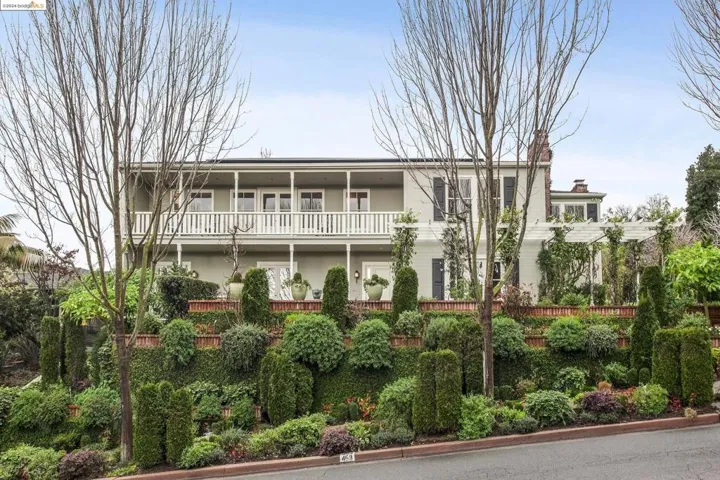 453 Wildwood Ave, Piedmont, California 94611-3819