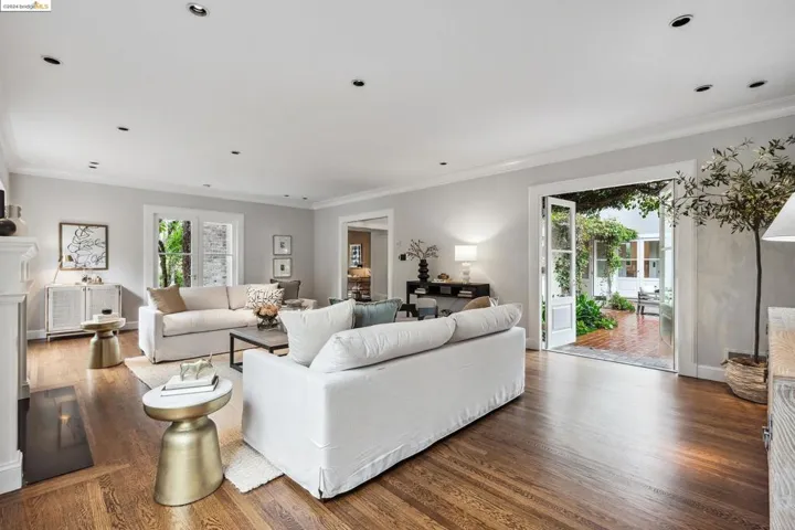 453 Wildwood Ave, Piedmont, California 94611-3819