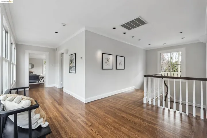 453 Wildwood Ave, Piedmont, California 94611-3819