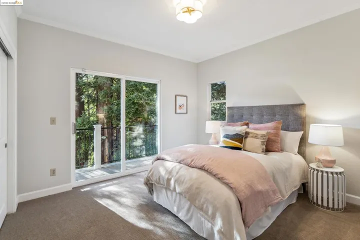 921 Leo Way, Oakland, California 94611-1959