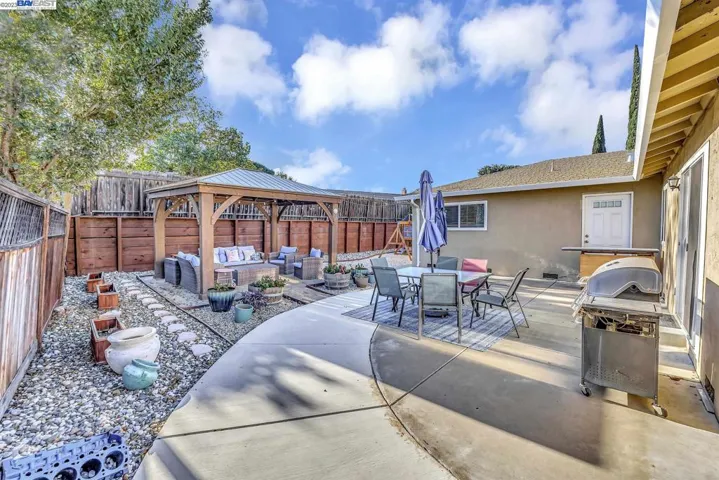 1380 Jewett Ave, Pittsburg, California 94565