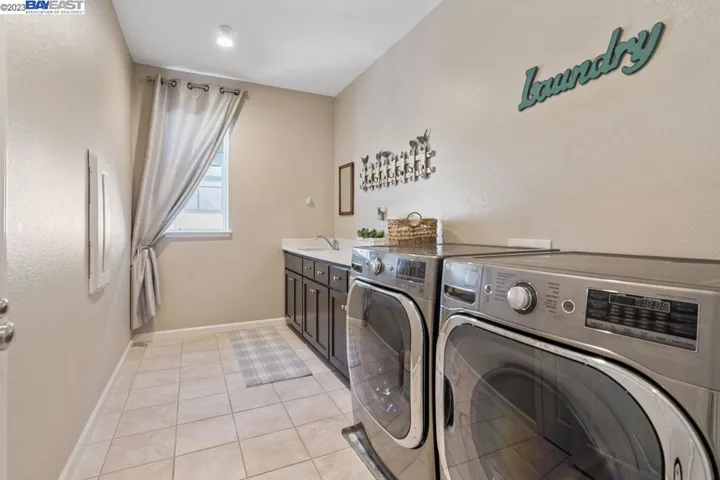 211 Littleton St, Oakley, California 94561