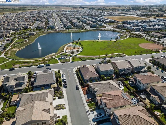 211 Littleton St, Oakley, California 94561
