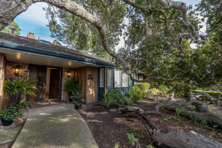 199 Del Mesa Carmel, Carmel, California 93923