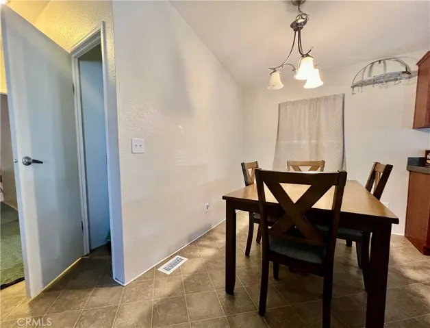 651 Santa Clara Circle, Hemet, California 92543