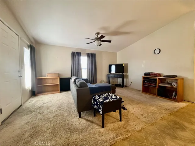 651 Santa Clara Circle, Hemet, California 92543