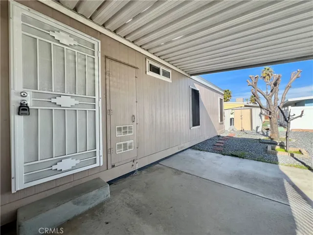 651 Santa Clara Circle, Hemet, California 92543