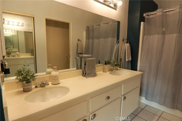 12562 Dale Street 49, Garden Grove, California 92841
