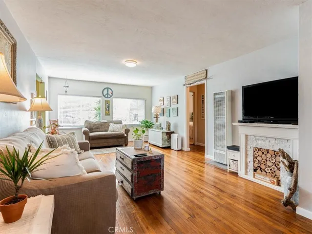 Dining Room to Living Room