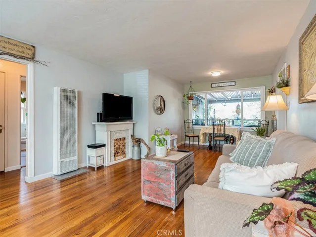986 Walnut Street, San Luis Obispo, California 93401