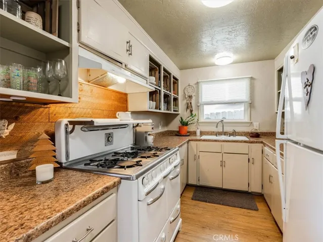 986 Walnut Street, San Luis Obispo, California 93401