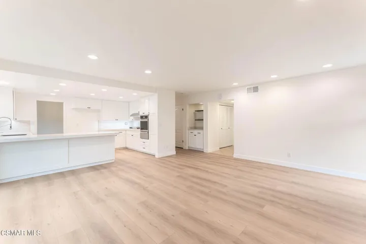1636 Elmsford Pl  -  HsHProd - 15