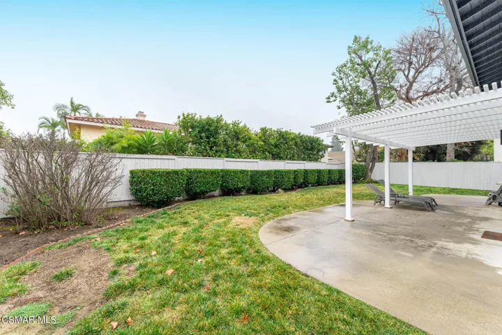 1636 Elmsford Pl  -  HsHProd - 36