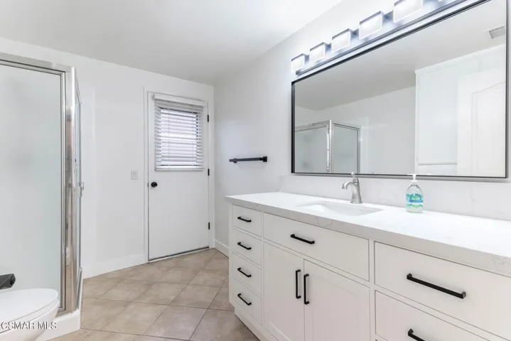 1636 Elmsford Pl  -  HsHProd - 23