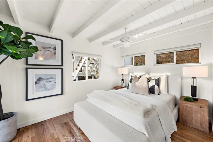 594 Brooks Street, Laguna Beach, California 92651