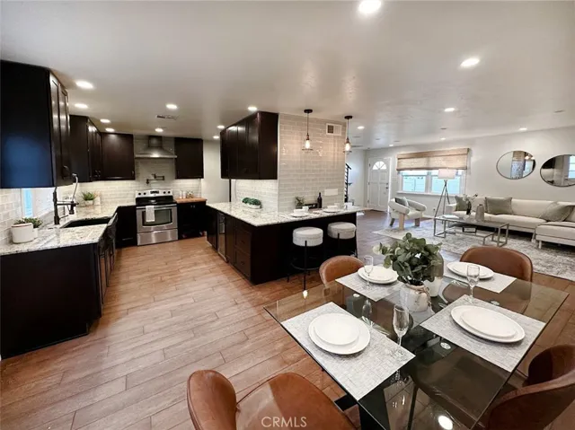 4942 Cahuenga, North Hollywood, California 91601