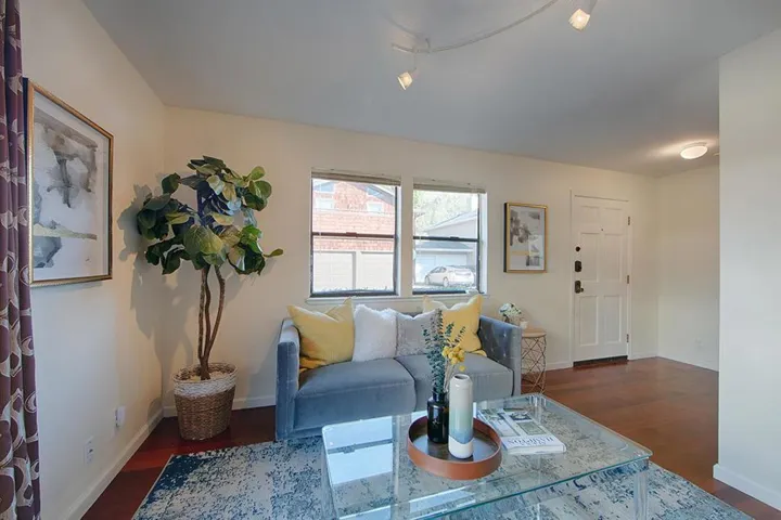 566 Vista Avenue, Palo Alto, California 94306