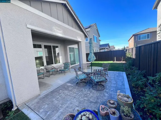 252 Golden State Pkwy, Oakley, California 94561