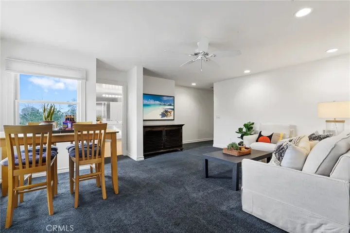 11412 Davenport Road, Rossmoor, California 90720