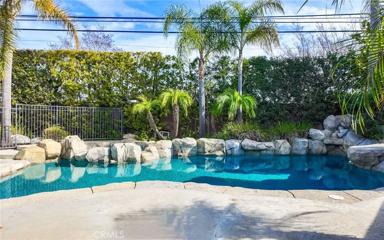 11412 Davenport Road, Rossmoor, California 90720