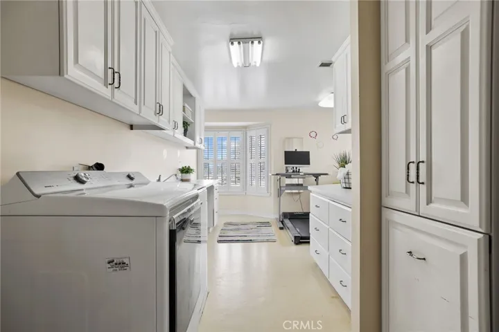 11412 Davenport Road, Rossmoor, California 90720