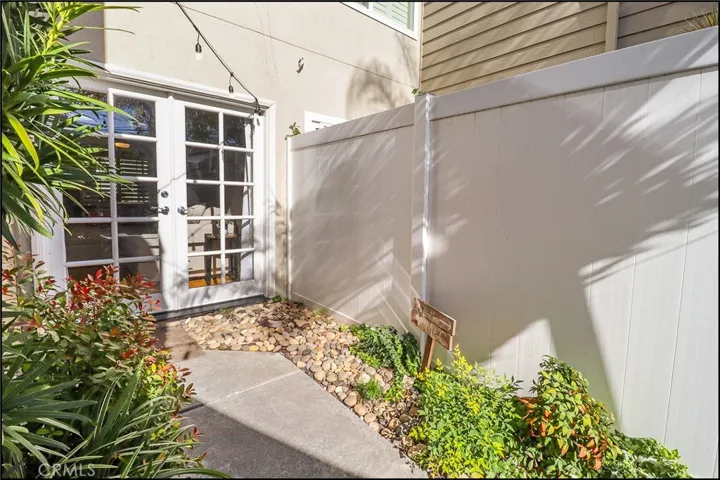 4 Stoneglen 75, Aliso Viejo, California 92656
