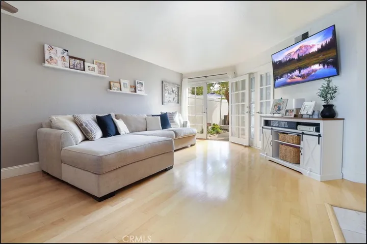 4 Stoneglen 75, Aliso Viejo, California 92656