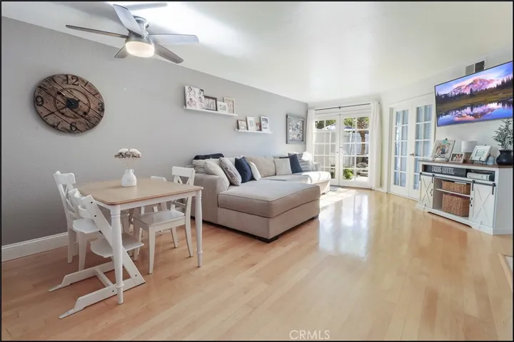 4 Stoneglen 75, Aliso Viejo, California 92656