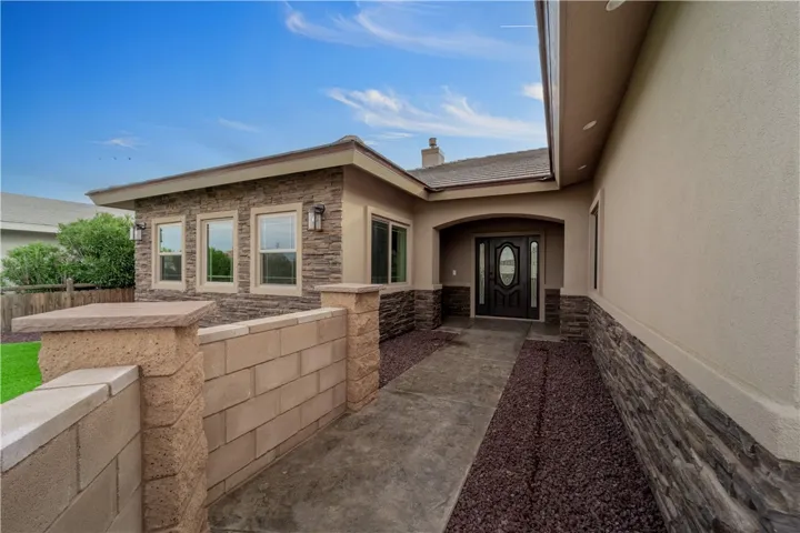 9608 Karen Ave, California City, California 93505