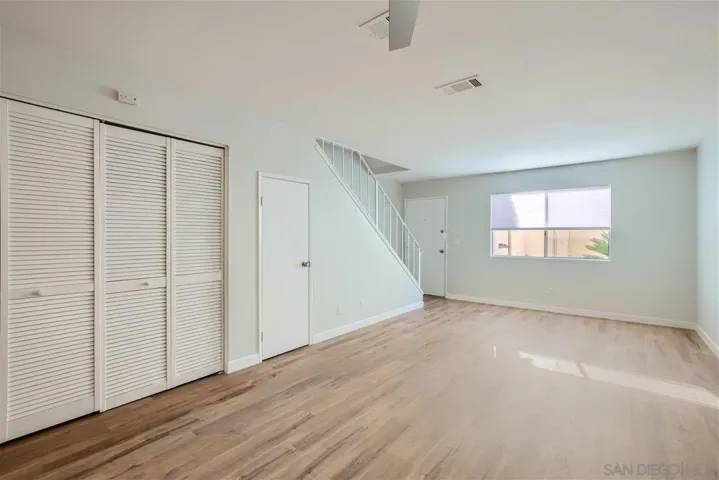 5130 N River Rd Unit B, Oceanside, California 92057