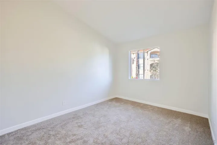 5130 N River Rd Unit B, Oceanside, California 92057