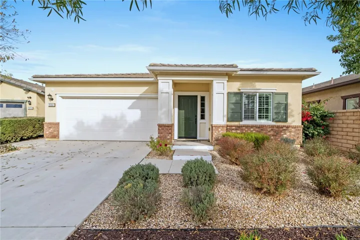 26164 Leos Trail, Menifee, California 92586