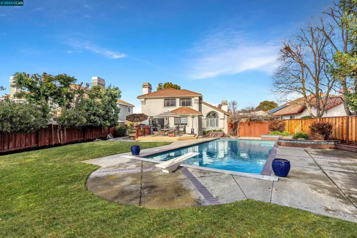 2315 Harewood Dr, Livermore, California 94551