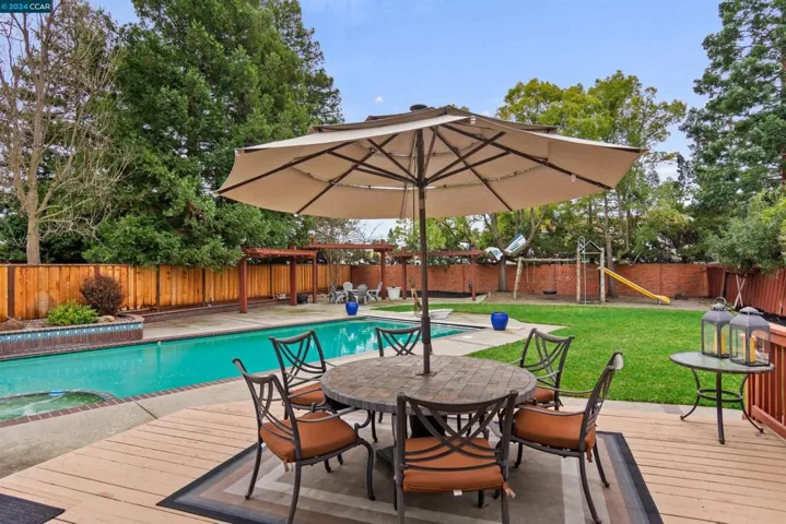 2315 Harewood Dr, Livermore, California 94551