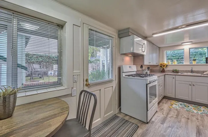 245249 Walnut Street, Pacific Grove, California 93950