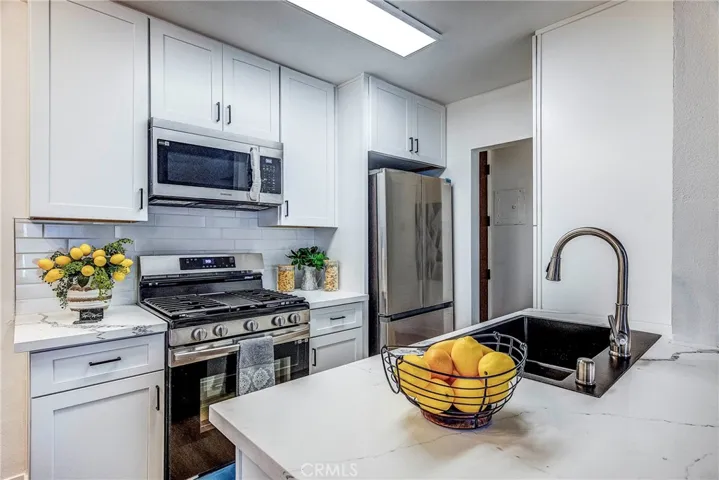 421 S La Fayette Park Place 713, Los Angeles, California 90057