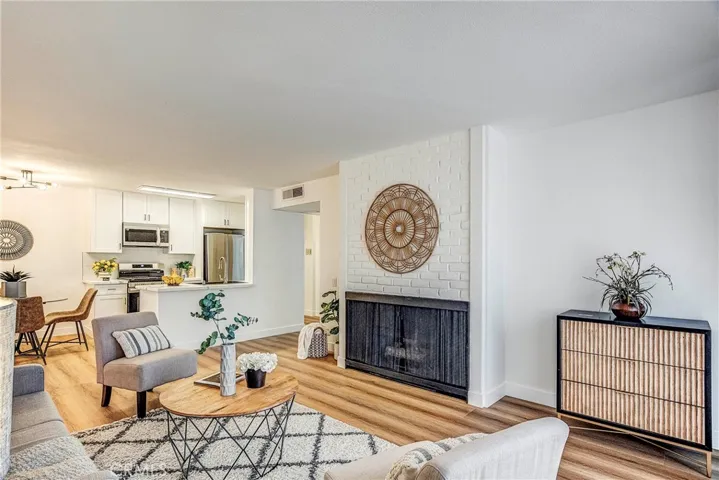 421 S La Fayette Park Place 713, Los Angeles, California 90057