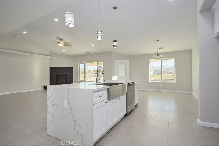 7741 Calpella Avenue, Hesperia, California 92345