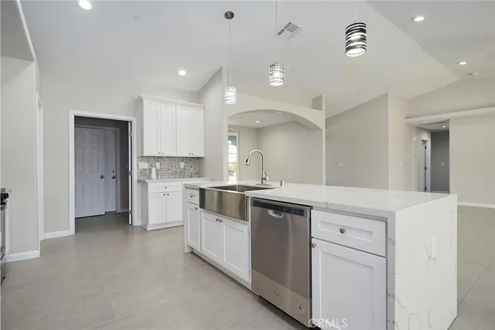 7741 Calpella Avenue, Hesperia, California 92345
