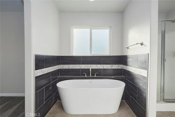 7741 Calpella Avenue, Hesperia, California 92345