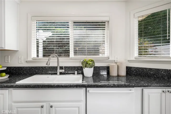 The sink overlooks the yard