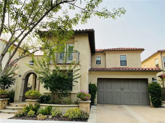 63 Rolling Green, Irvine, California 92620