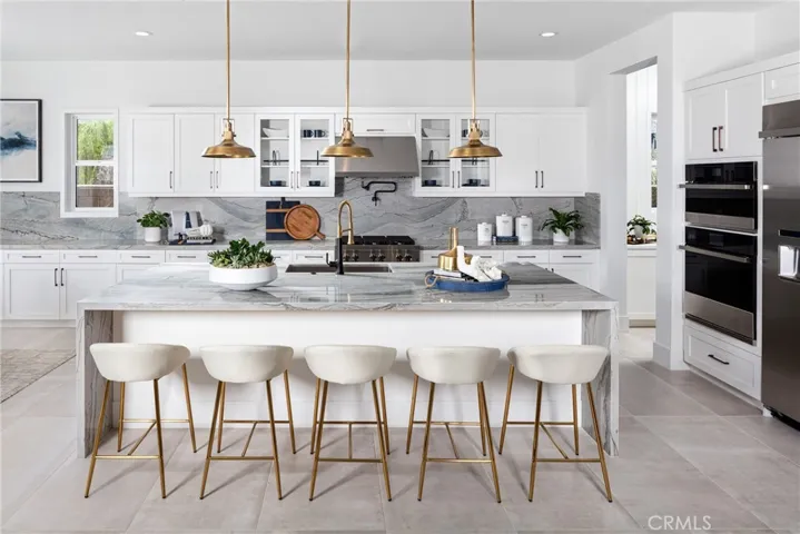 Kitchen with island