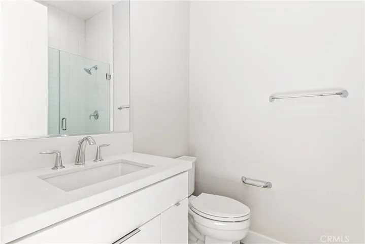 Secondary bathroom with shower