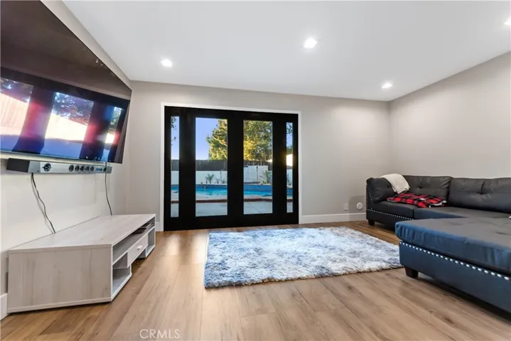 7565 Mclaren Avenue, West Hills, California 91307