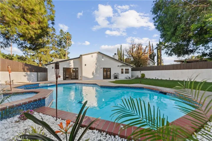 7565 Mclaren Avenue, West Hills, California 91307
