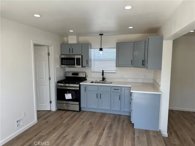 14770 San Fernando Mission Blvd, Mission Hills (san Fernando), California 91345