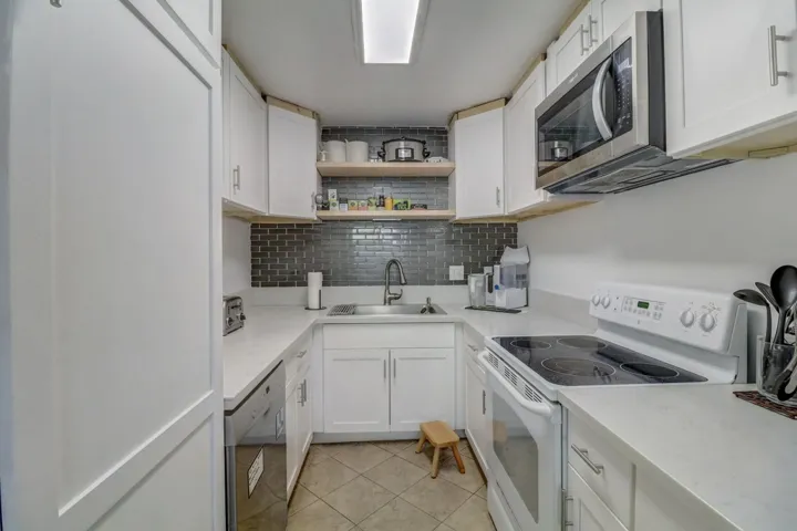 6636 Omega Drive, San Diego, California 92139